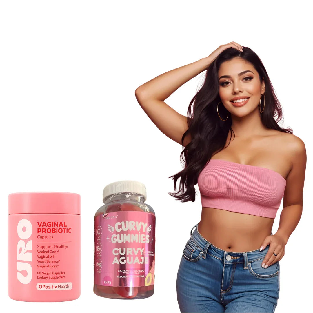 Mujer joven sonriente con top rosa y jeans, junto a probióticos vaginales y gomitas curvy gummies